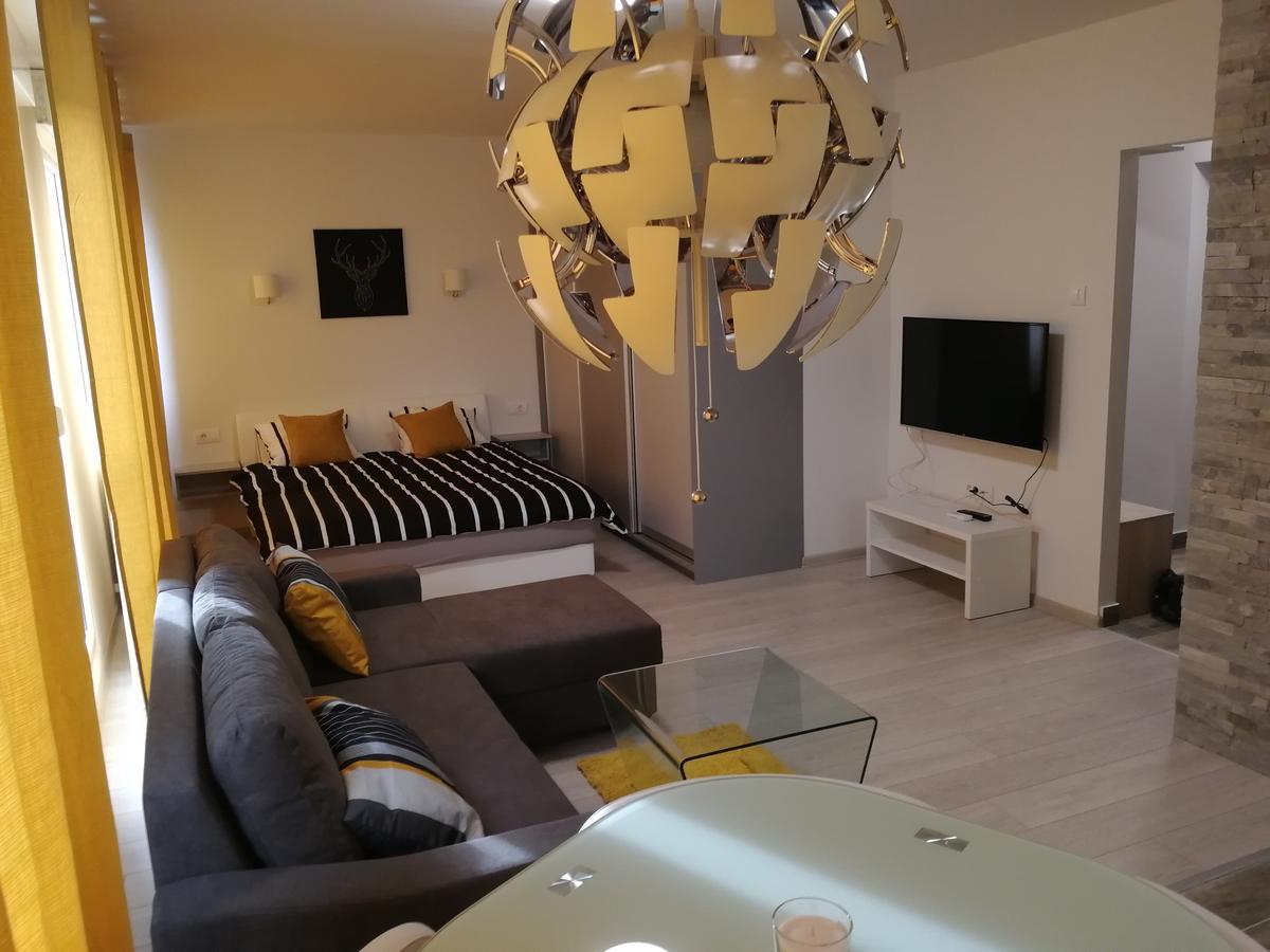 Apartment Oasis Banovo Brdo-Ada Ciganlija Βελιγράδι Εξωτερικό φωτογραφία