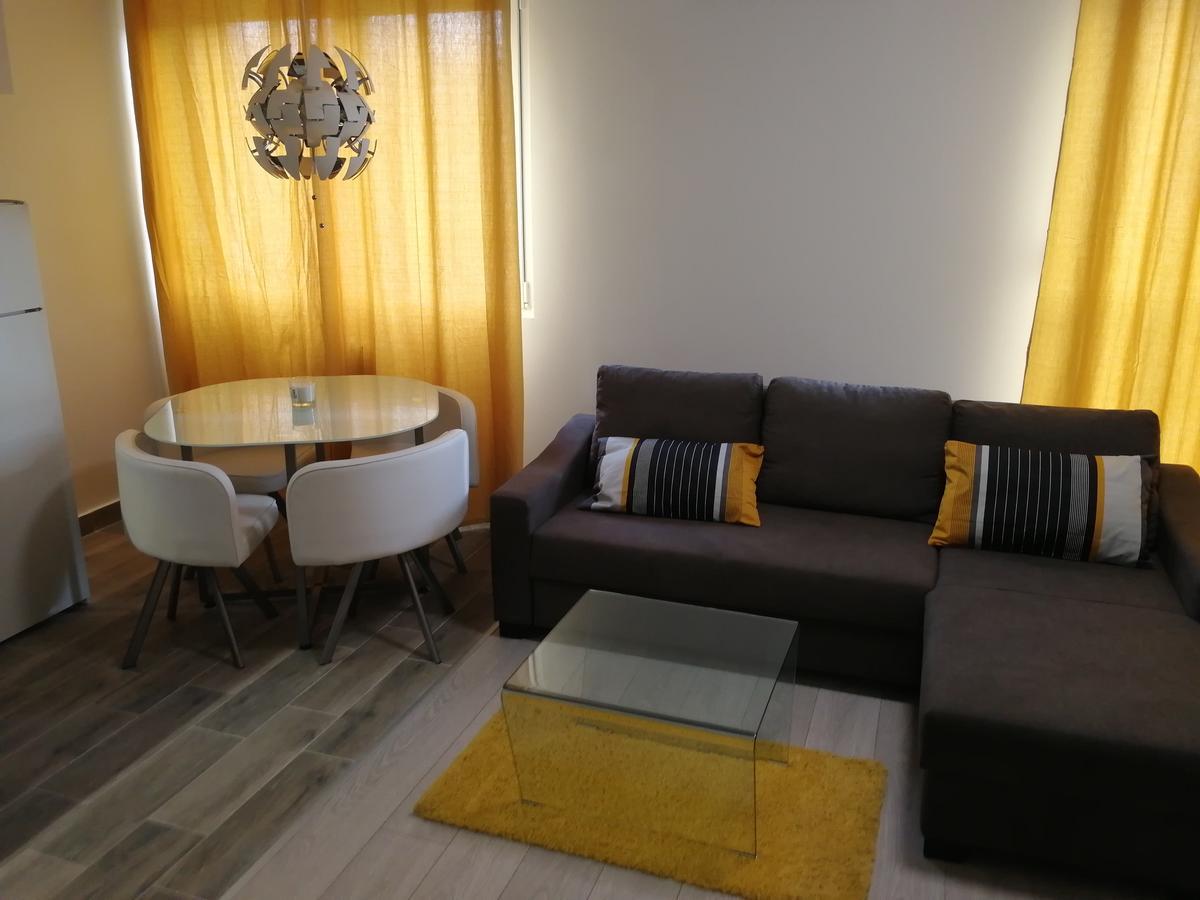 Apartment Oasis Banovo Brdo-Ada Ciganlija Βελιγράδι Εξωτερικό φωτογραφία